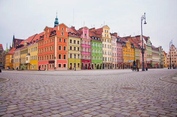 Wrocławin v&auml;rikk&auml;&auml;t talot Puola